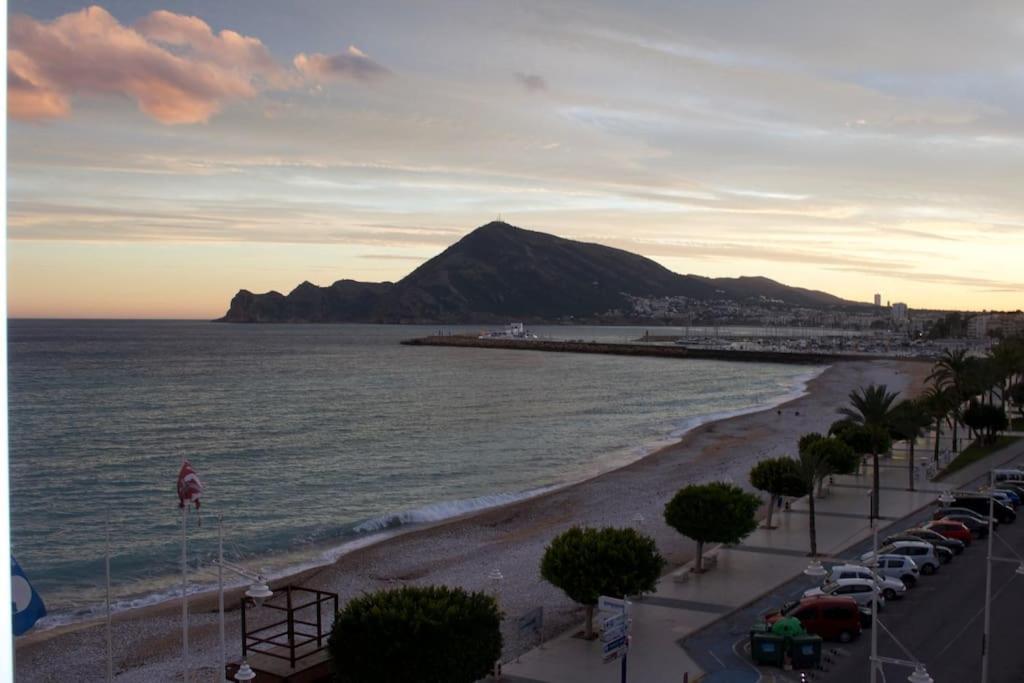 Апартаменты Altea Mar Y Puerto Экстерьер фото